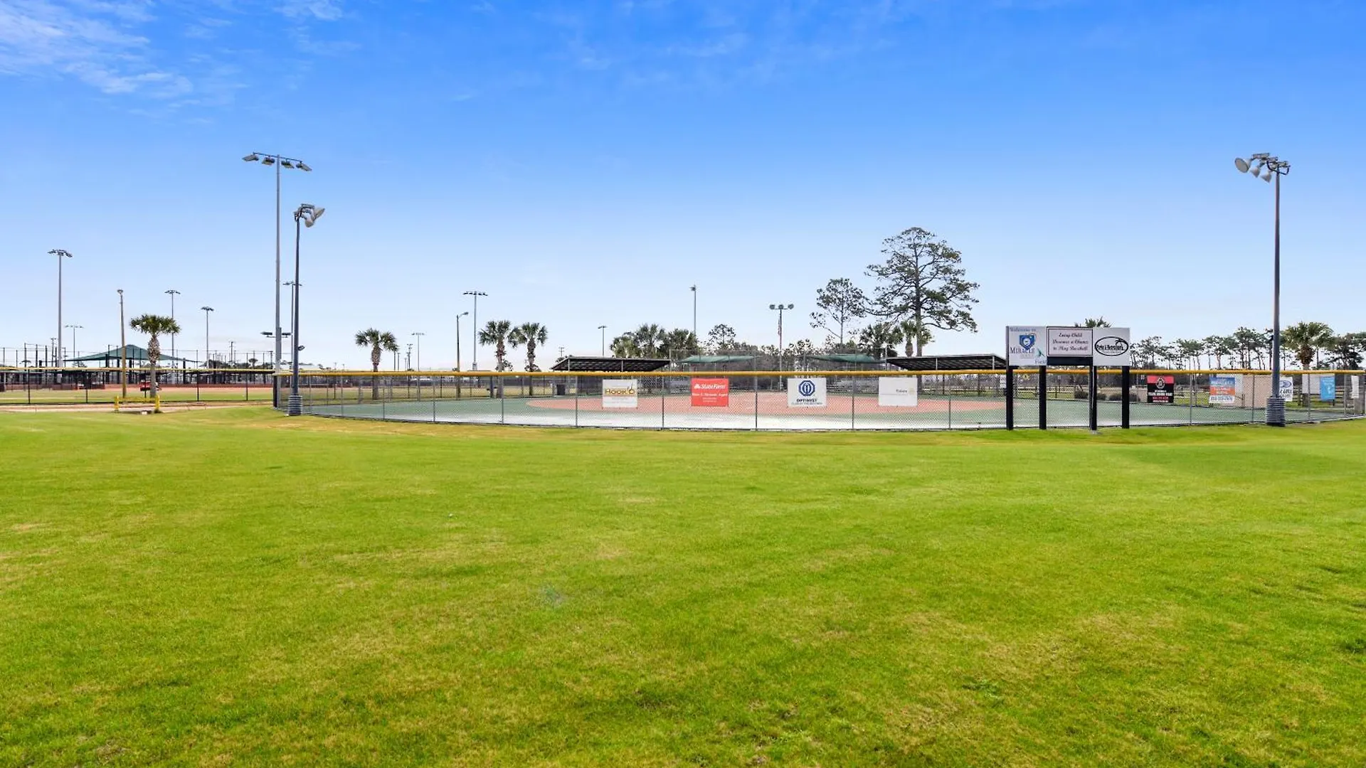 Tidewater Beach Resort #2014 By Book That Condo Panama City Beach 0*,  United States