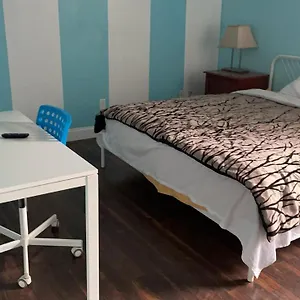 https://quite-and-sweet-private-bedroom-no-5-disney-nearby.davenporthotels.org
