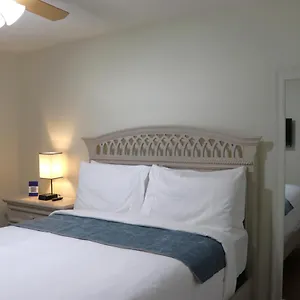 https://hidden-sapphire-apartment-with-kitchen-and-laundry.davenporthotels.org